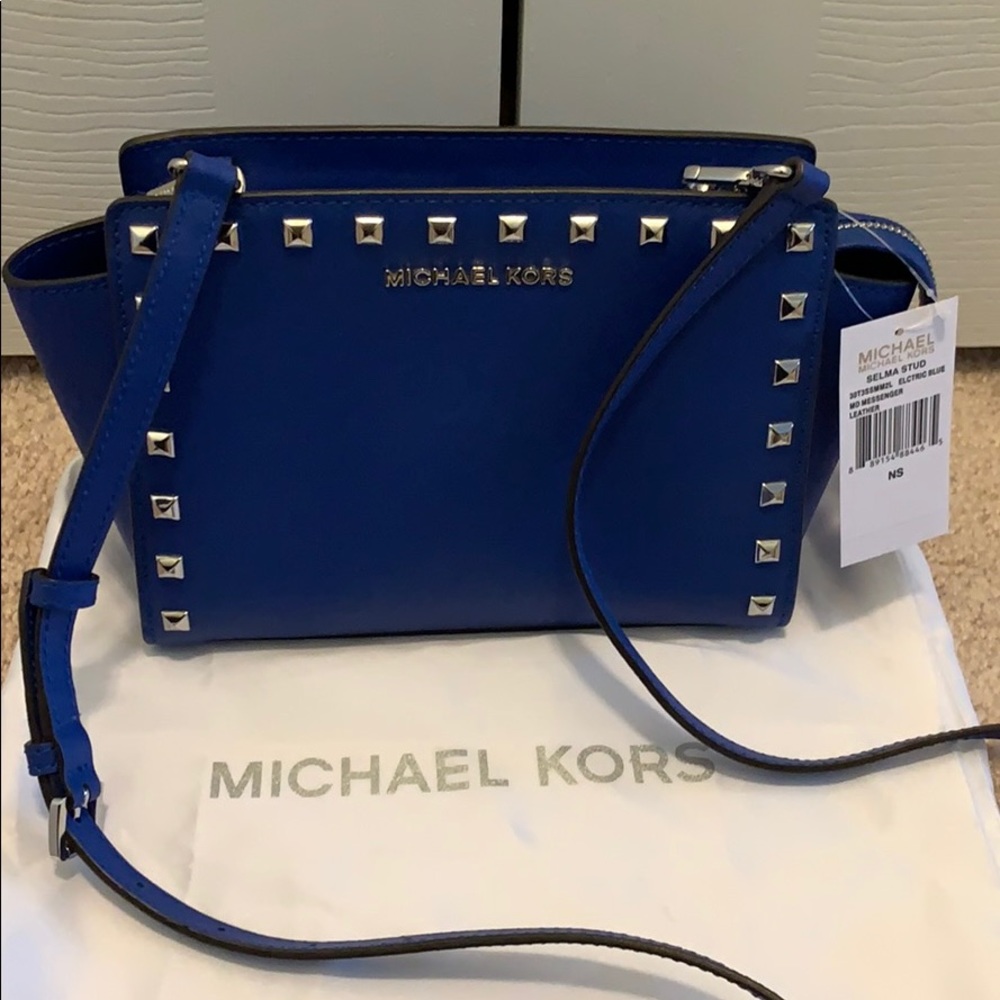 Micheal Kors Selma Stud MD Messenger